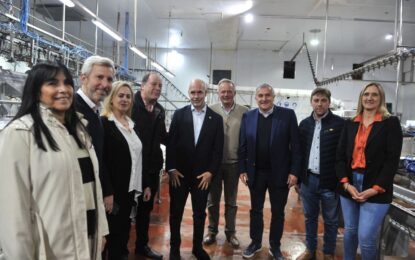 Morales impulsa un “acuerdo fiscal” y “reglas claras” para el desarrollo productivo del país