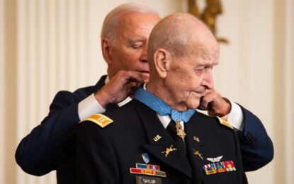 Murió Larry Taylor, el piloto de helicóptero que logró un histórico rescate en Vietnam