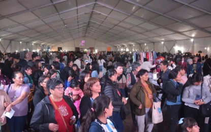 Éxito Total en la «Expo Emprendedora» por el Día de la Madre