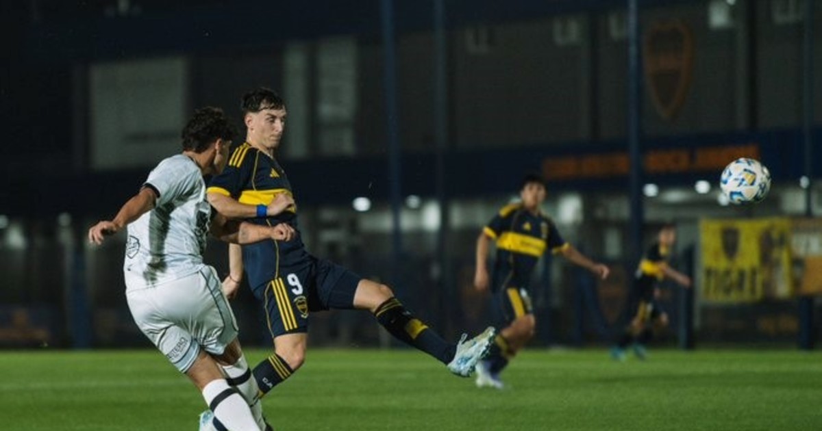 el-duro-momento-en-que-la-reserva-de-boca-se-entero-de-la-muerte-de-miguel-russo-y-suspendio-su-partido-vs-belgrano