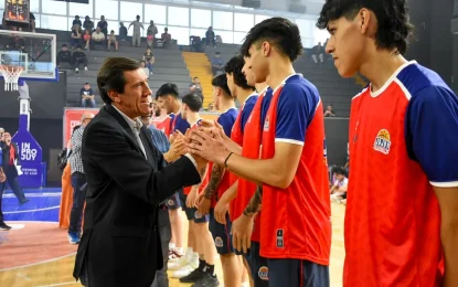 Sadir deseó éxitos al plantel de Jujuy Básquet