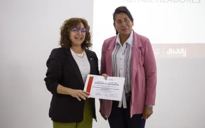 La ministra Serrano firmó un Acta Acuerdo con «Municipios Alfabetizadores»
