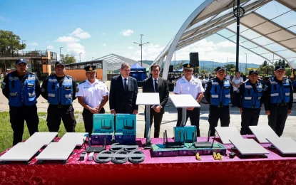 Modernización tecnológica en la Policía de Jujuy: Sadir entregó antenas satelitales Starlink