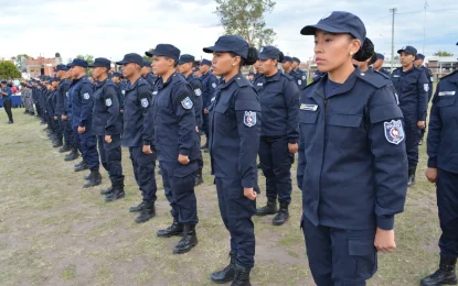 Seguridad: nuevos oficiales accedieron a su primer sueldo