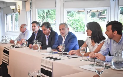 Trabajo coordinado para fortalecer al sector tabacalero