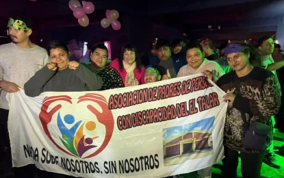 Exitosa matiné bailable para jóvenes y adultos con discapacidad