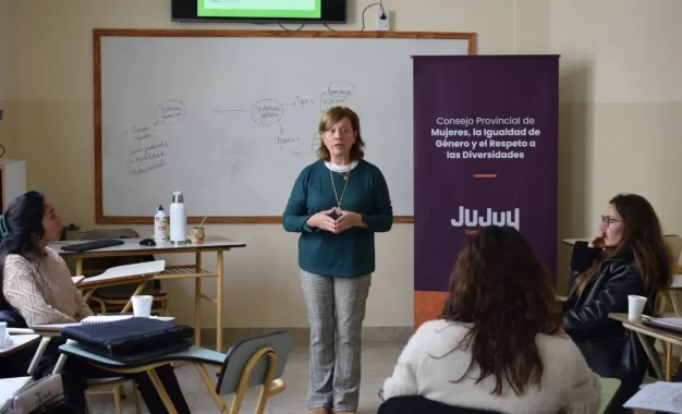 Continúa la capacitación para equipos profesionales del Consejo Provincial de Mujeres