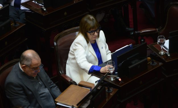 Los aliados presionan en el Senado por Ficha Limpia y el oficialismo promete retomar la reforma electoral