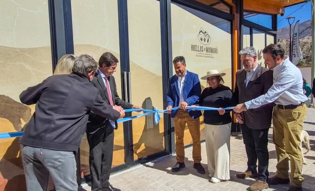 Jujuy inauguró el Centro de Interpretación Geológica y Paleontológica «Huellas de Maimará»