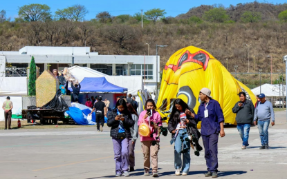 Con el desfile Bienvenida Primavera y la llegada de las últimas carrozas, comienza la gran semana de la 75° FNE