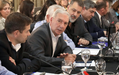 Manzur participó de la doble jornada de trabajo del COFESA