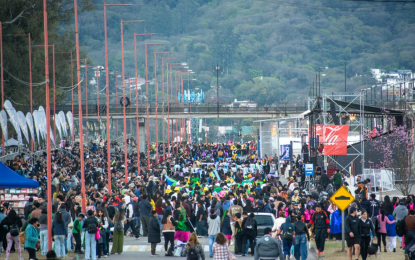 En fotos: así se vivió el desfile Bienvenida Primavera en el inicio de la 75° FNE